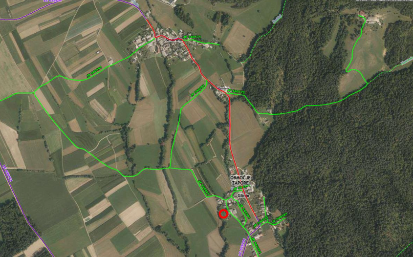 zapora ceste Šmartno - Glinje.png